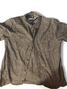 The North Face Men’s Short-Sleeve Button-Down Shirt - Olive